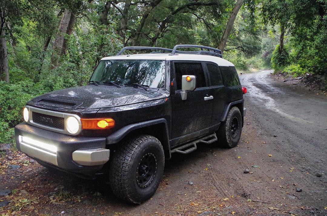 Video How to Install FJ Cruiser Mirror Light LEDs! Great Modern
